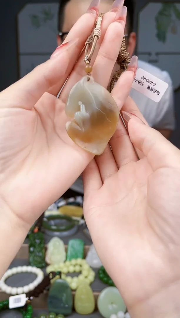 和田玉未镶嵌颈饰多样性发货   拍一单发一个