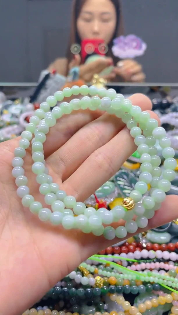 颈饰未镶嵌翡翠6MM/D/翡翠A货，一件也是批发价