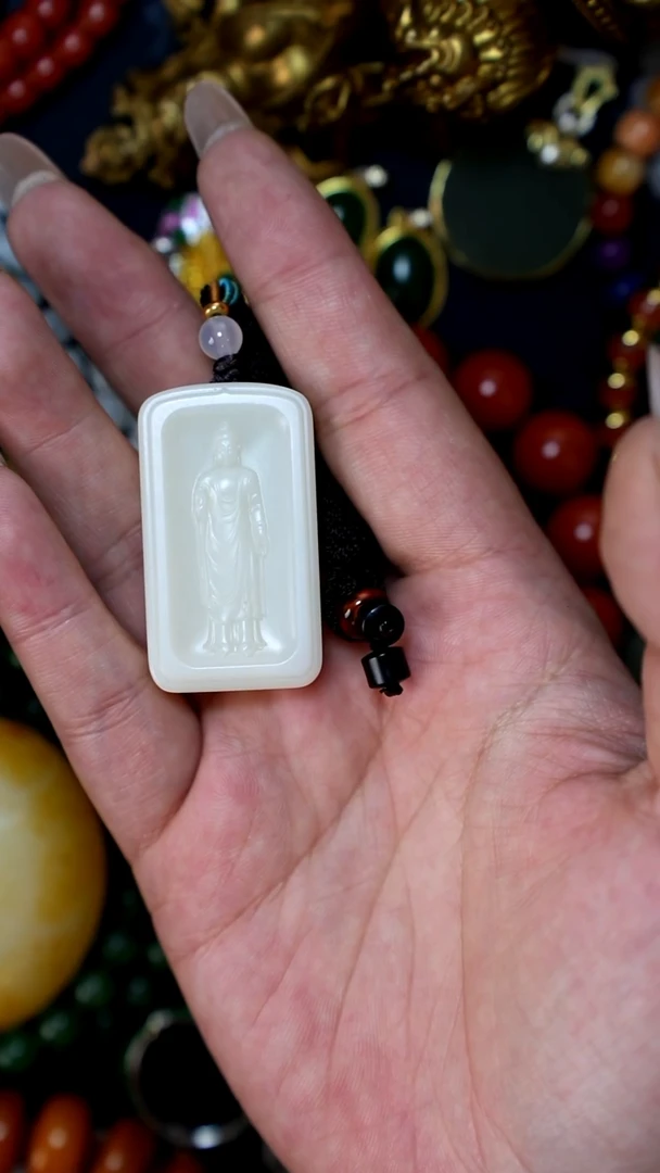 未镶嵌和田玉挂件《闪购商品》精品高端和田玉