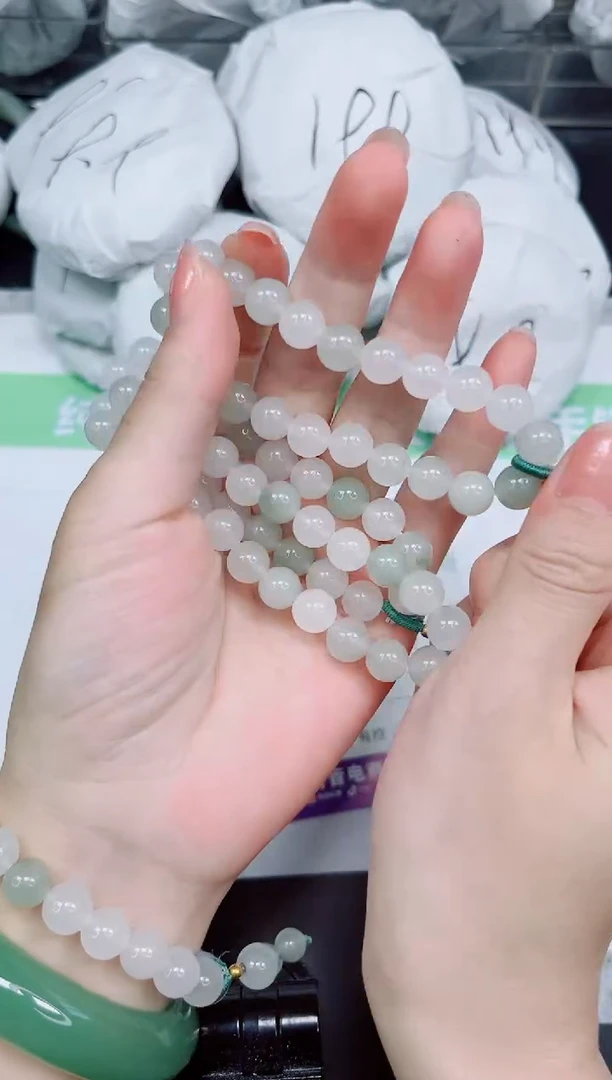 石英质玉手镯未镶嵌9.9