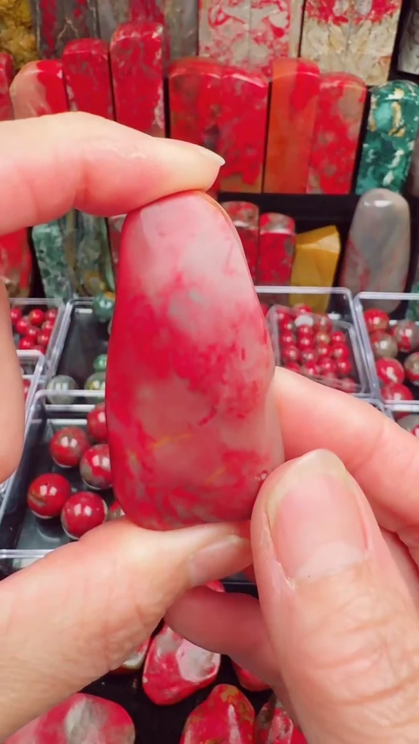 昌化鸡血石昌化田黄鸡血石挂件