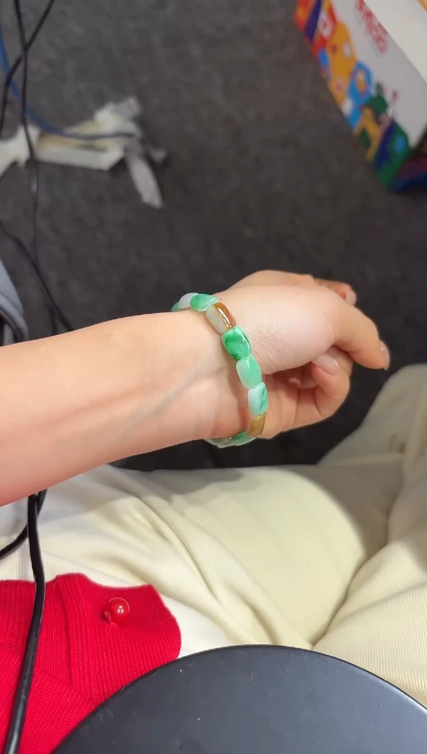 颈饰未镶嵌翡翠0073976