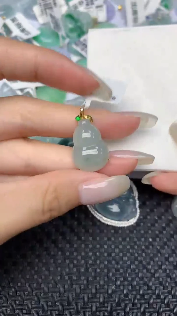 翡翠18K金镶嵌颈饰天然缅甸翡翠a货百元以上9元证书费自理