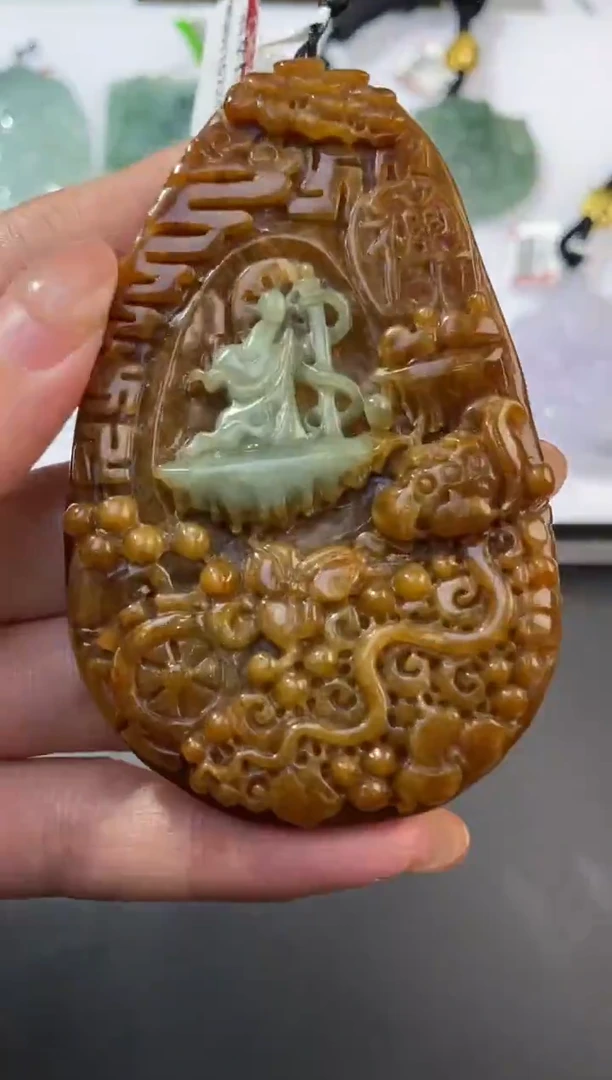 未镶嵌挂件翡翠377576   多人
