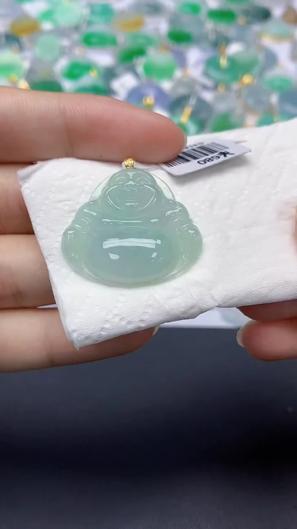 翡翠未镶嵌颈饰天然缅甸a货翡翠