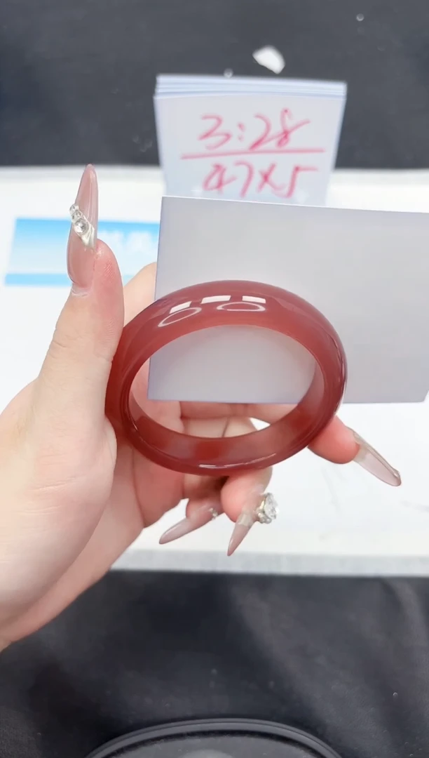 【闪购商品】石英质玉手镯未镶嵌393-54.2