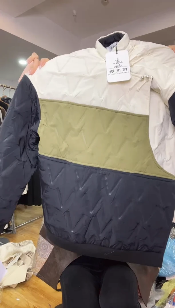 棉服   M码     140斤
