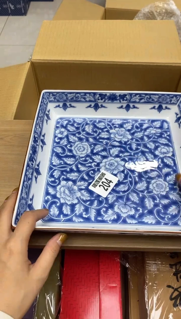瓷片渣*喵隆莲瓷器欢迎大家