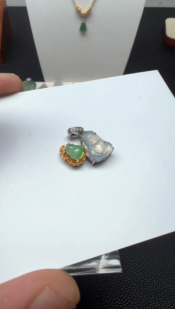 颈饰银S925镶嵌翡翠（4号链接）纯天然A货面翡翠宝宝佛/葫芦