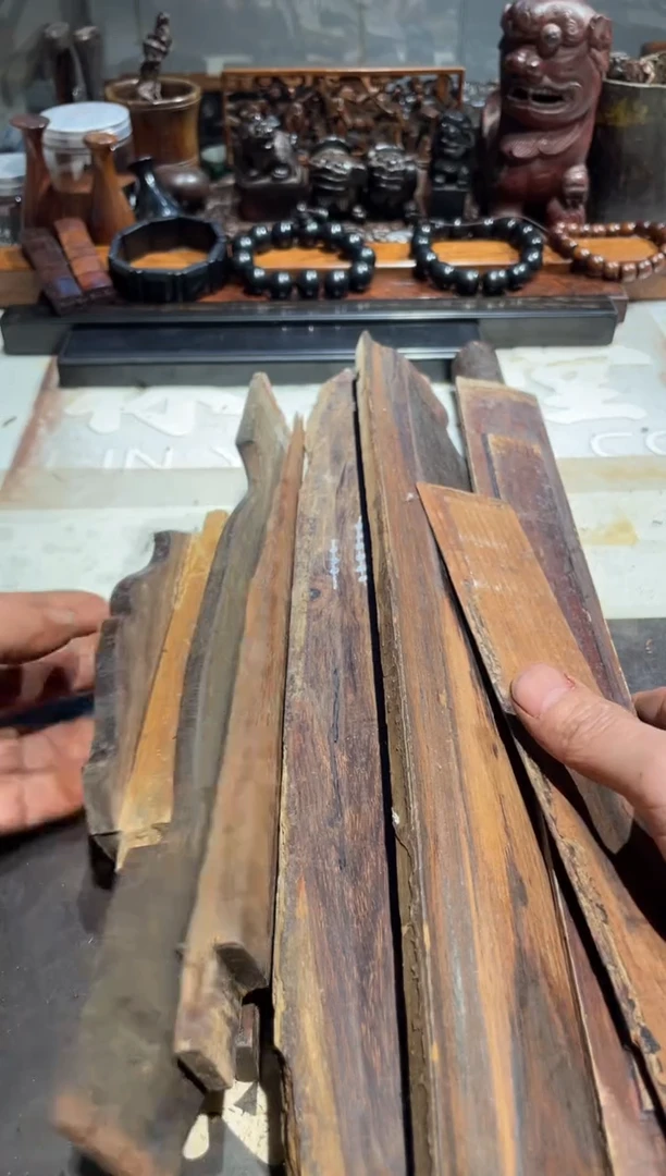 【闪购商品】老红木草花梨老料10