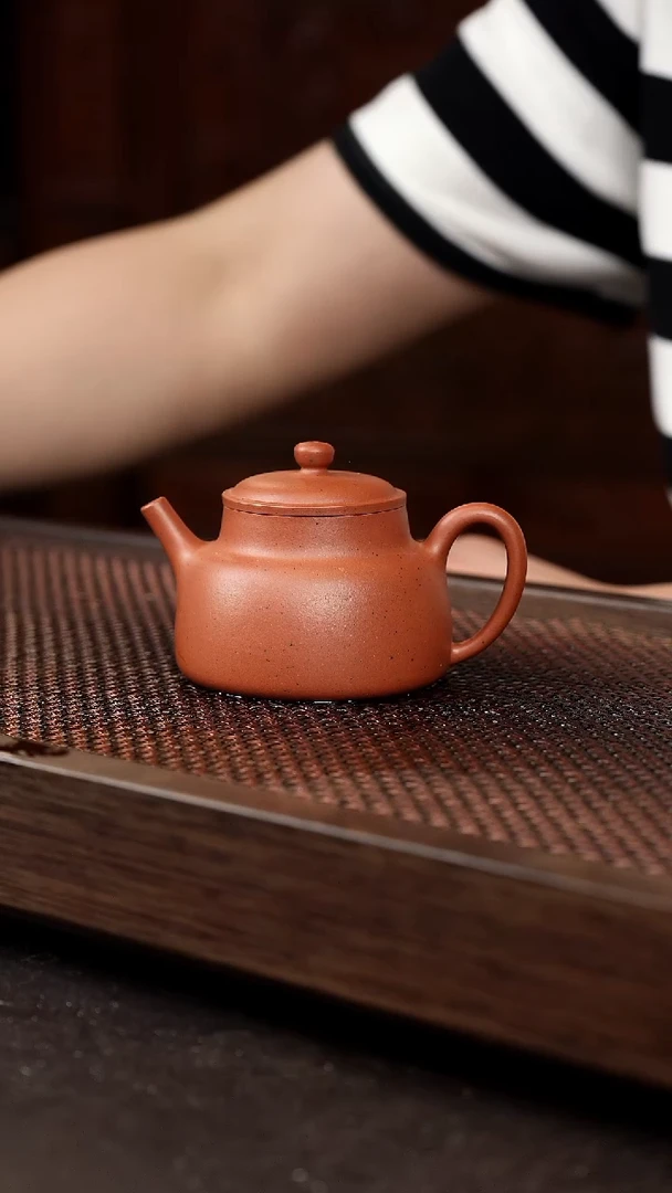 茶壶紫砂大红泥言心