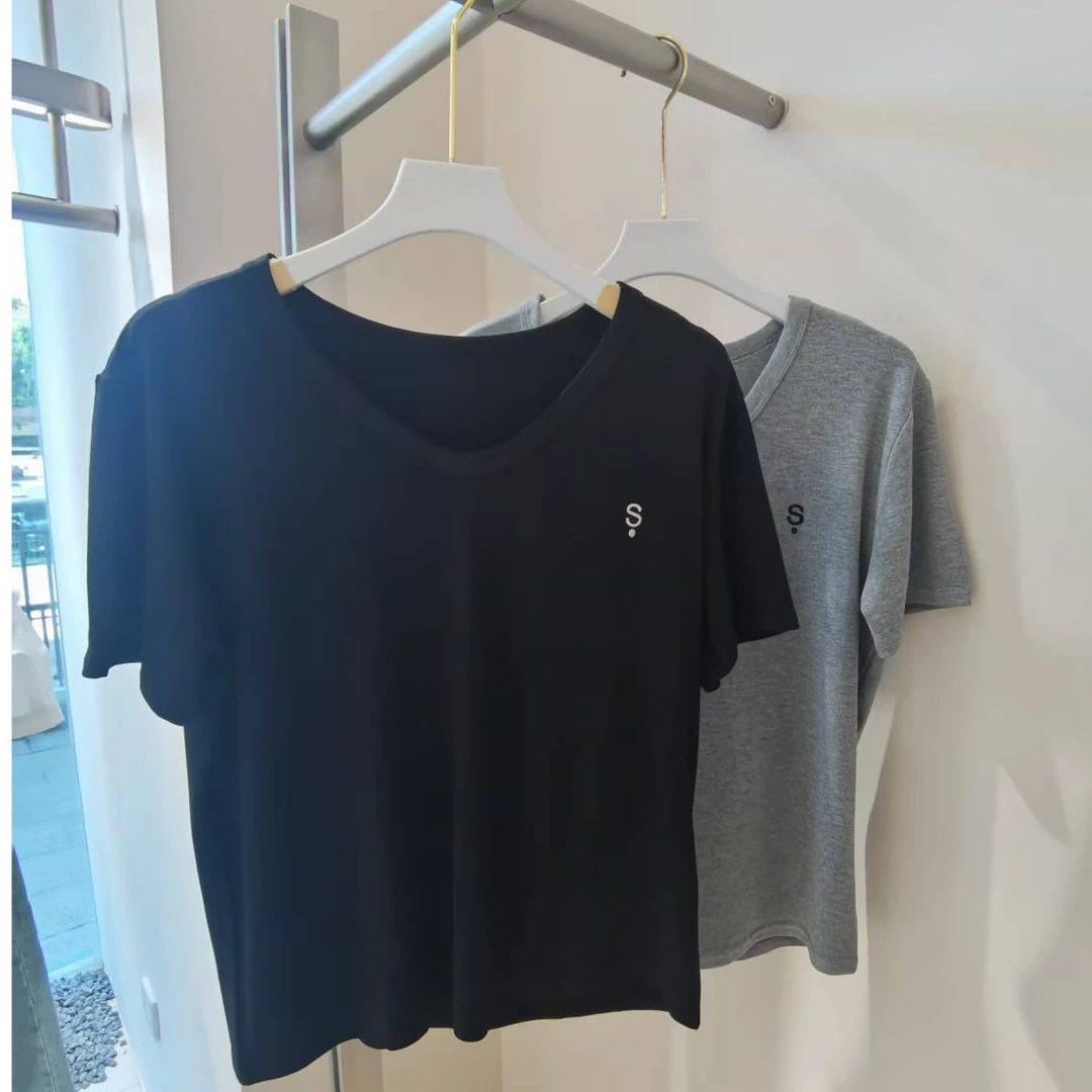 V领休闲风T恤时尚百搭打底衫黑色