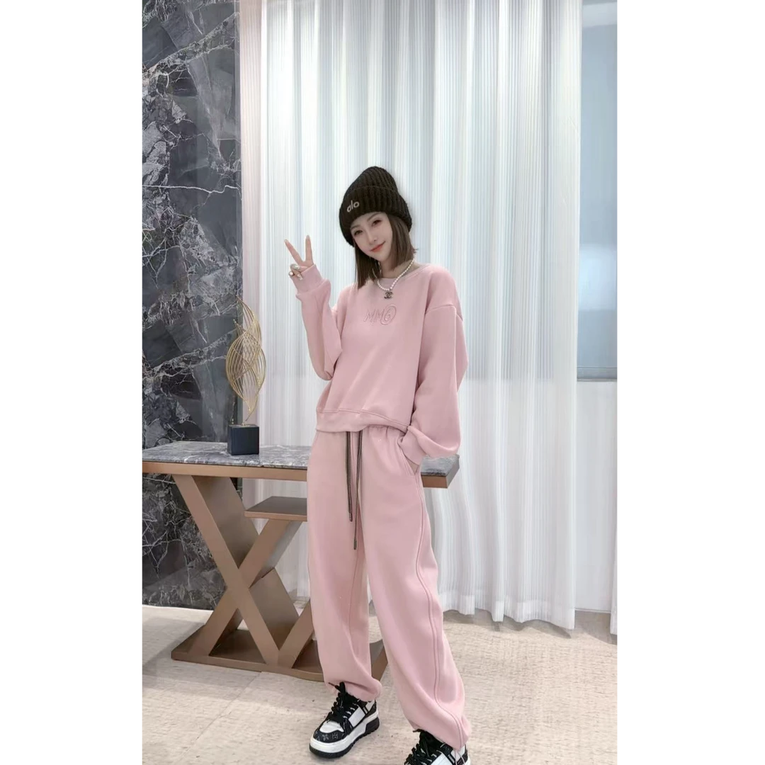 熙薇【许你耀眼】2025秋冬新款休闲时尚满天星加绒套装H6025