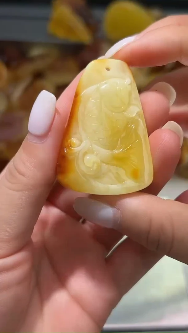 裸石琥珀未镶嵌琥珀蜜蜡吊坠