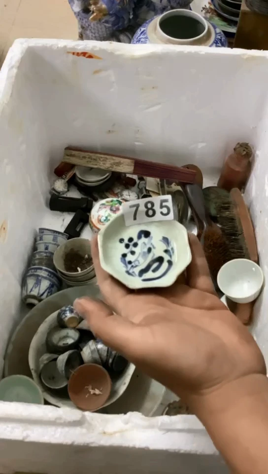 【闪购商品】1有瑕疵的瓷器一单哦~~