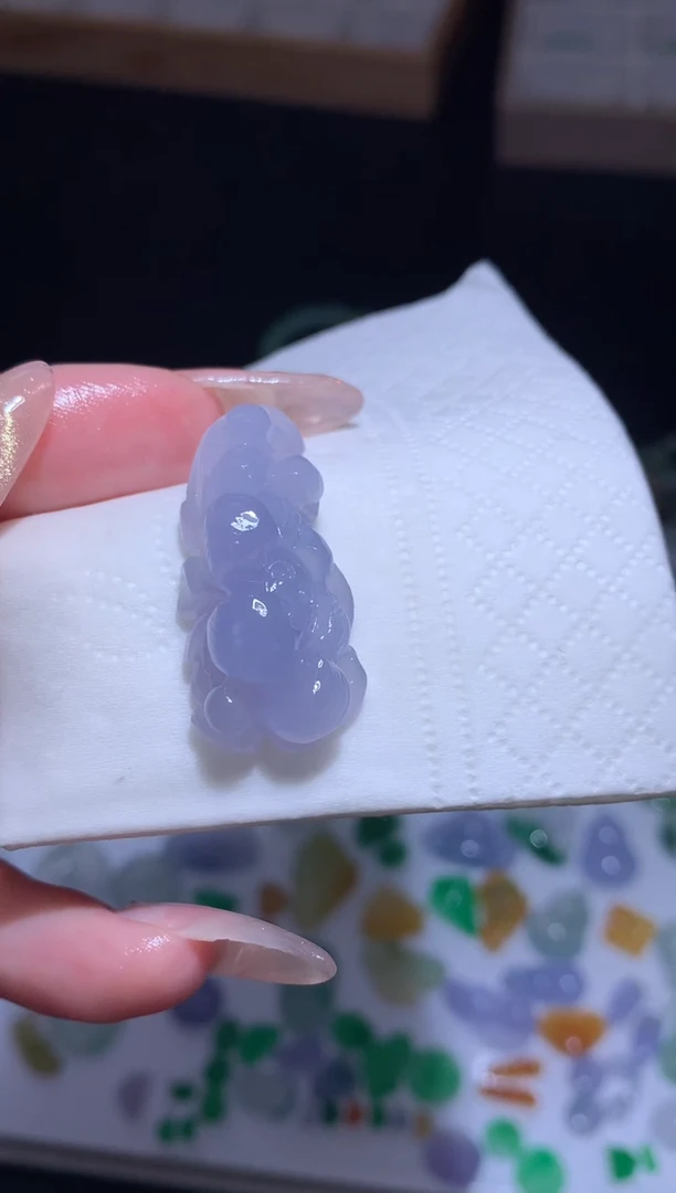 未镶嵌定制翡翠莲花