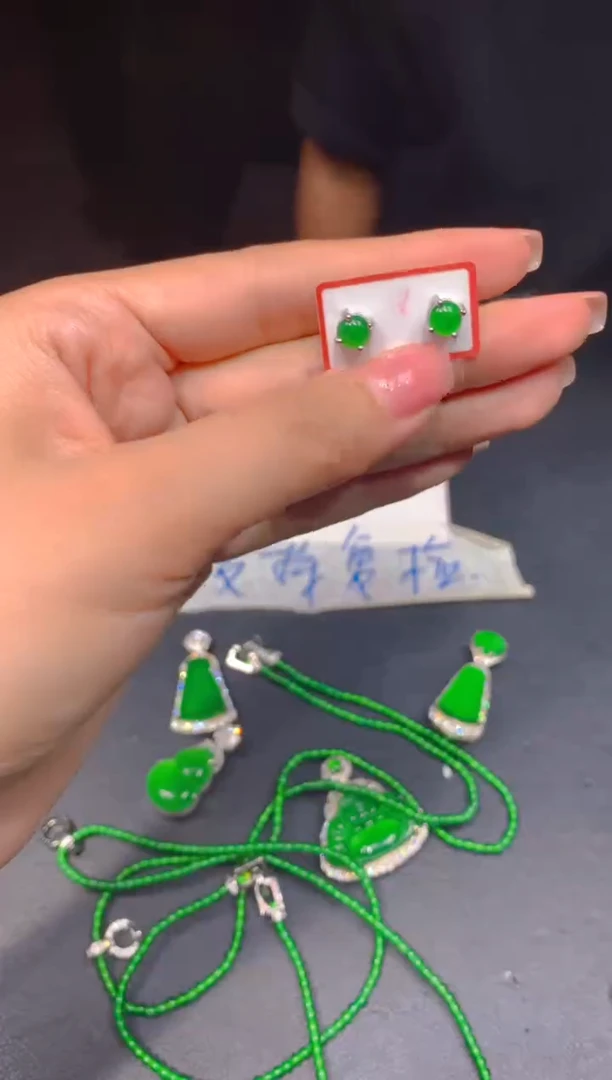 未镶嵌定制翡翠342多样性发货（发其一）