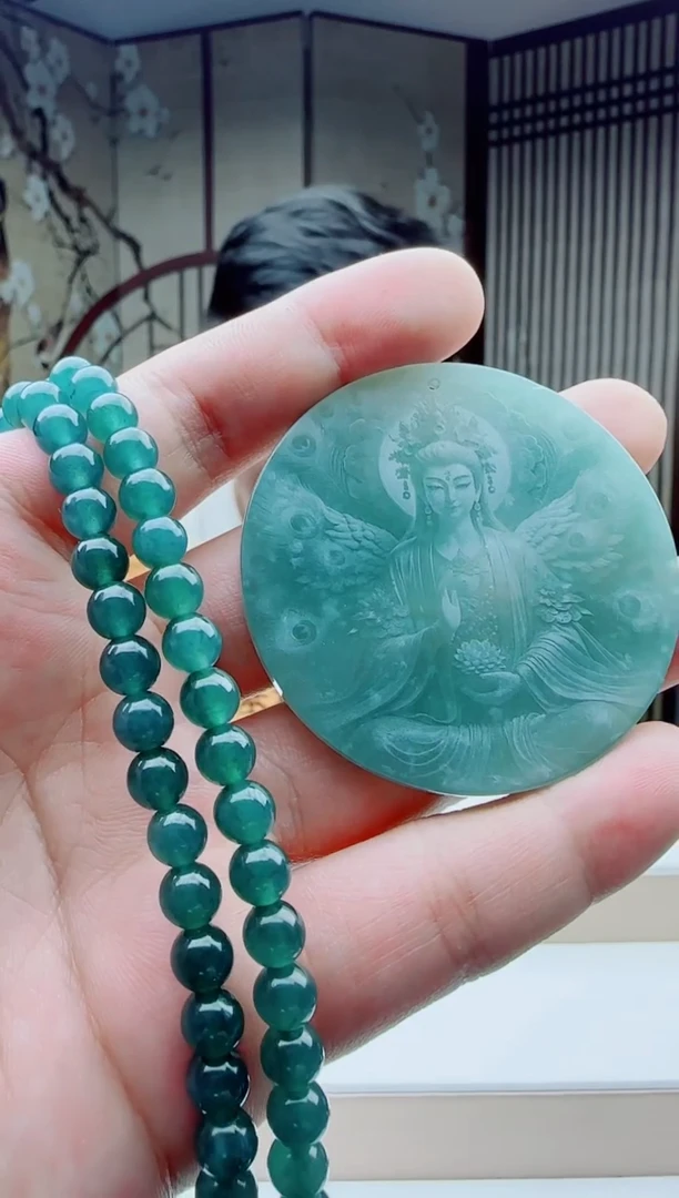 颈饰未镶嵌翡翠多样性发其一