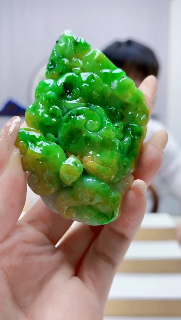 未镶嵌定制翡翠4868jw-毛货挂件50