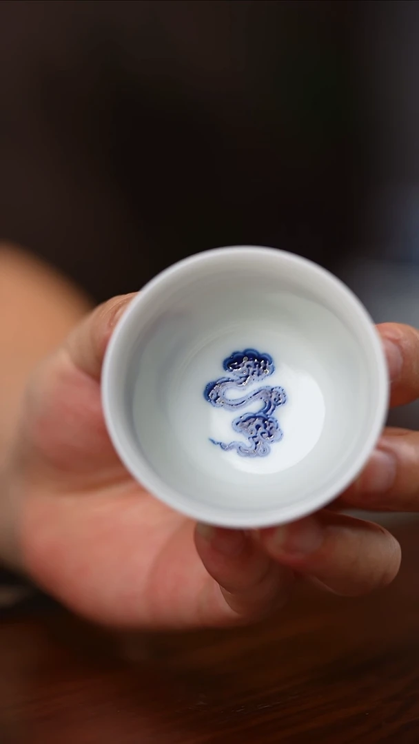 平生一盏柴窑内祥云单杯