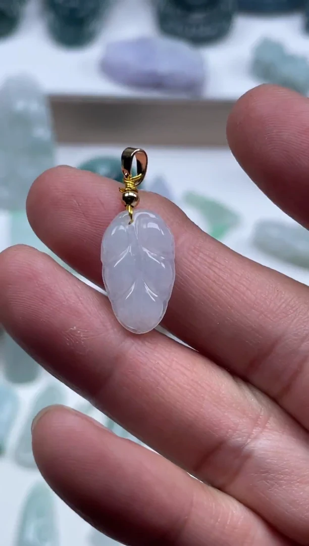 颈饰未镶嵌翡翠天然翡翠A货