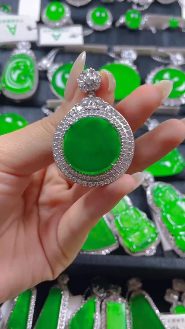 颈饰银S925镶嵌翡翠11