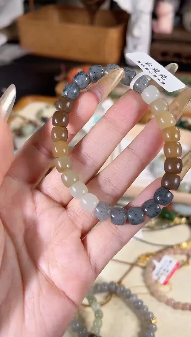 未镶嵌手链和田玉多样性发其一孤品默认微瑕