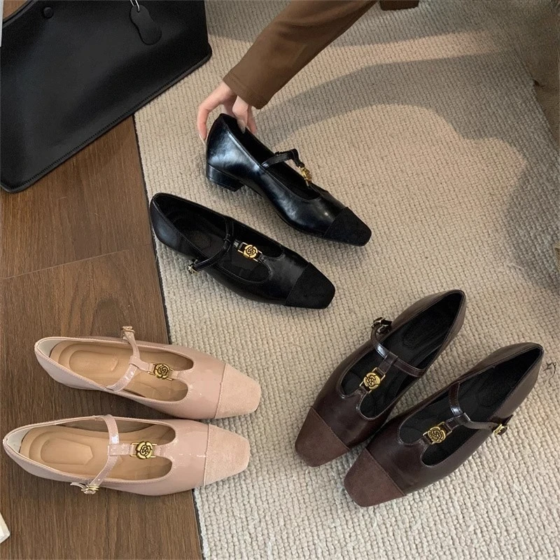 复古小香风茶花金属一字扣粗跟单鞋2025春季晚晚风温柔玛丽珍鞋女