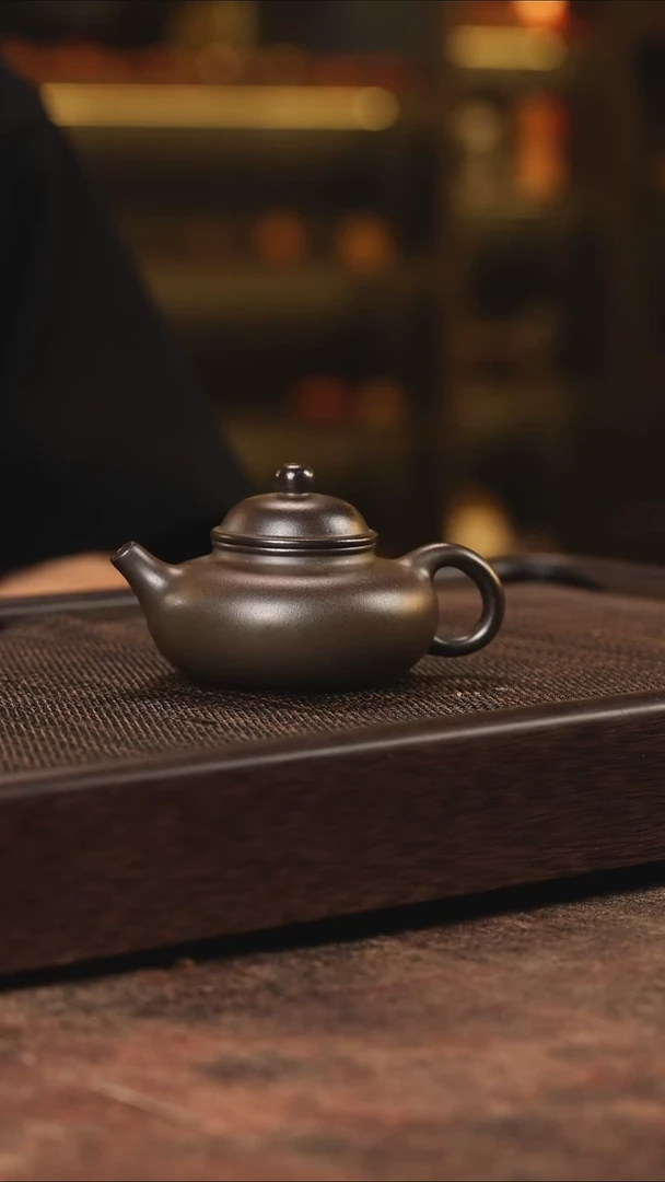 宜兴紫砂底槽清柴烧容天