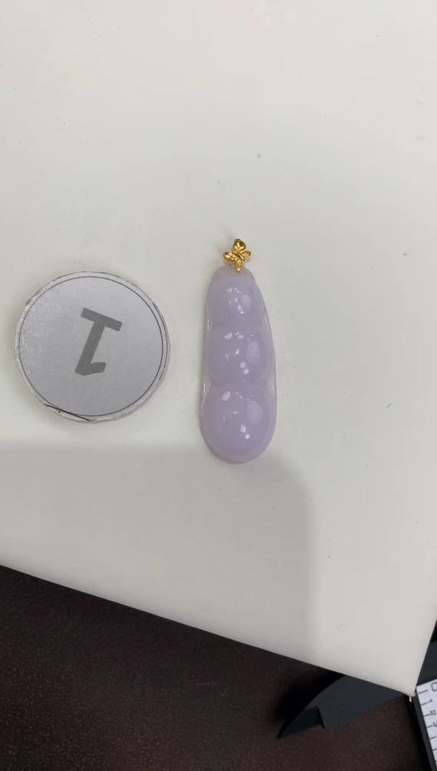 颈饰18K金镶嵌翡翠天然缅甸a货翡翠