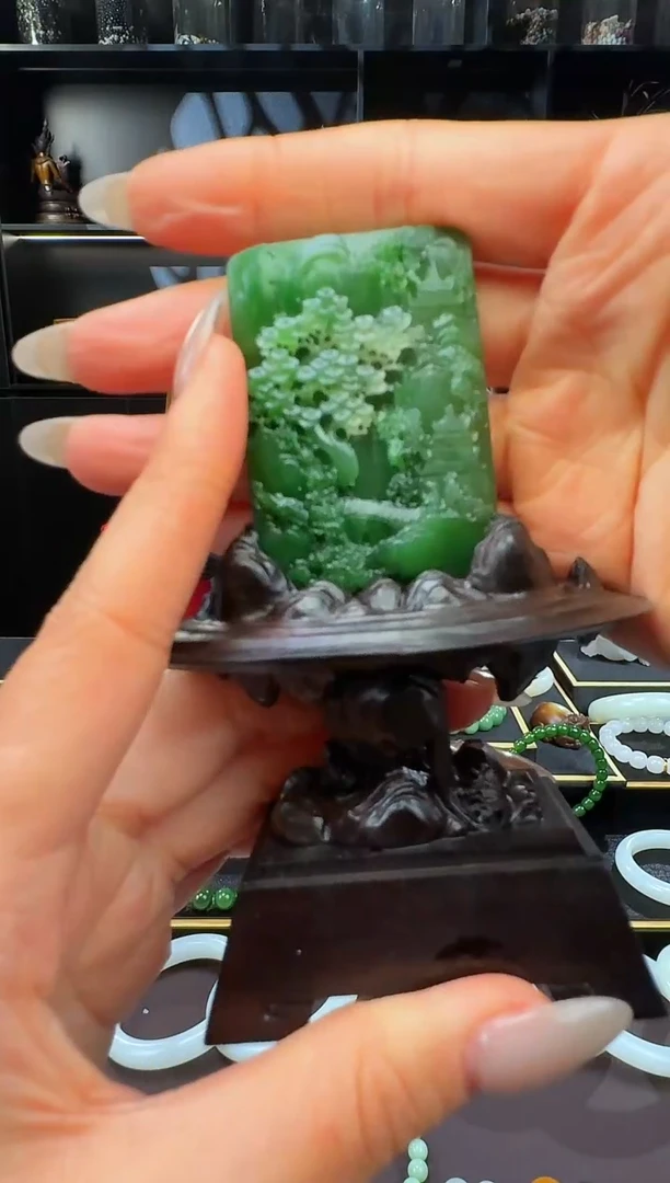 颈饰未镶嵌和田玉本*碧玉山水挂件