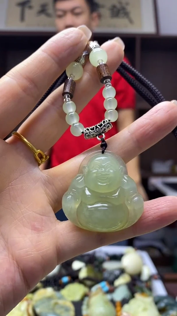 未镶嵌岫玉挂件