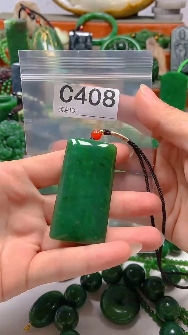 和田玉未镶嵌珠宝半成品1