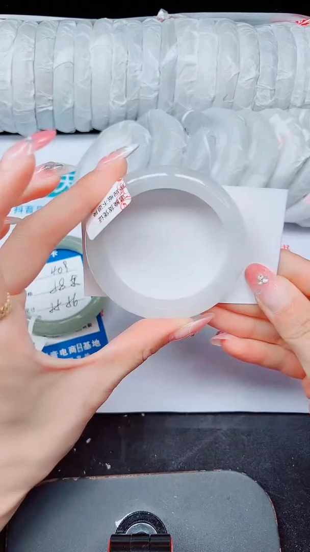 未镶嵌手镯石英质玉410-52/53