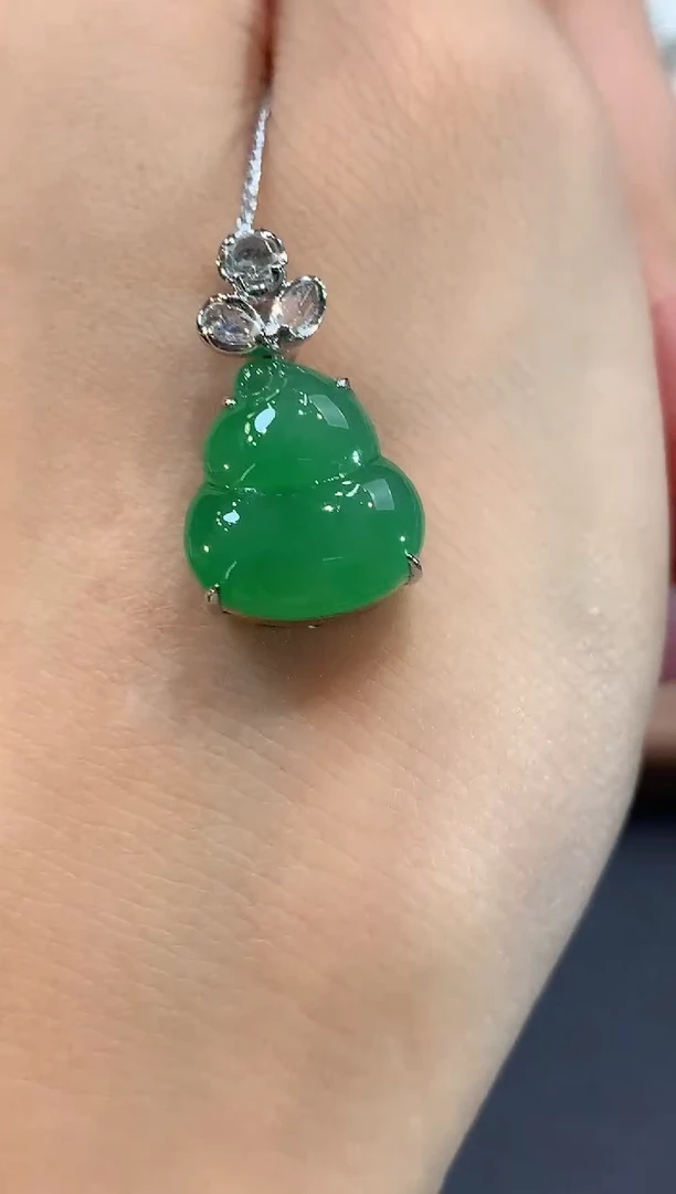 吊坠(不含链)18K金镶嵌翡翠a167