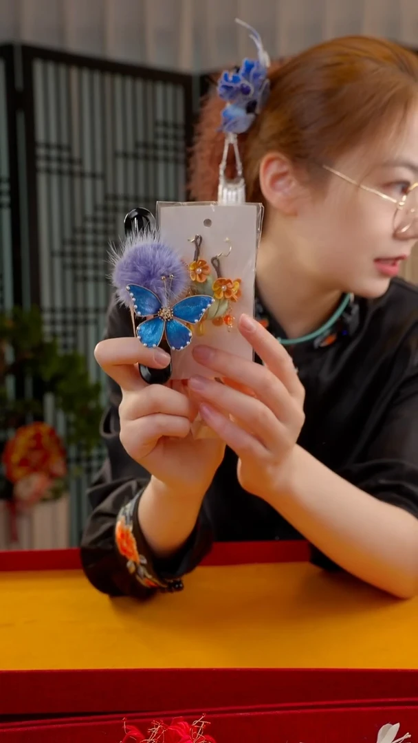 刺绣呦***猫非遗绒花手工饰品