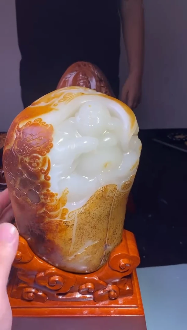 未镶嵌和田玉摆件行****…1