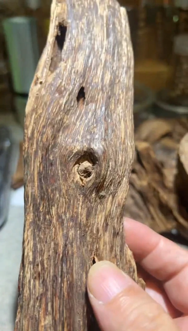 沉香沉香碎屑越南121克
