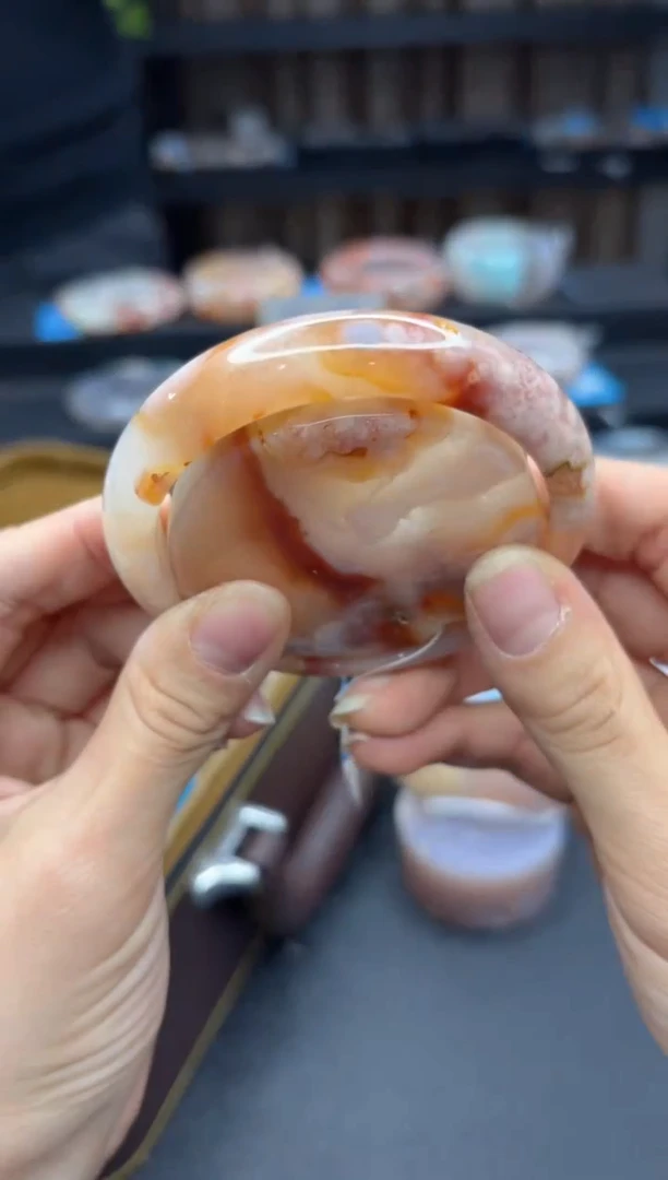 【闪购商品】石英质玉手镯未镶嵌2065（59圈贈送鐲心）