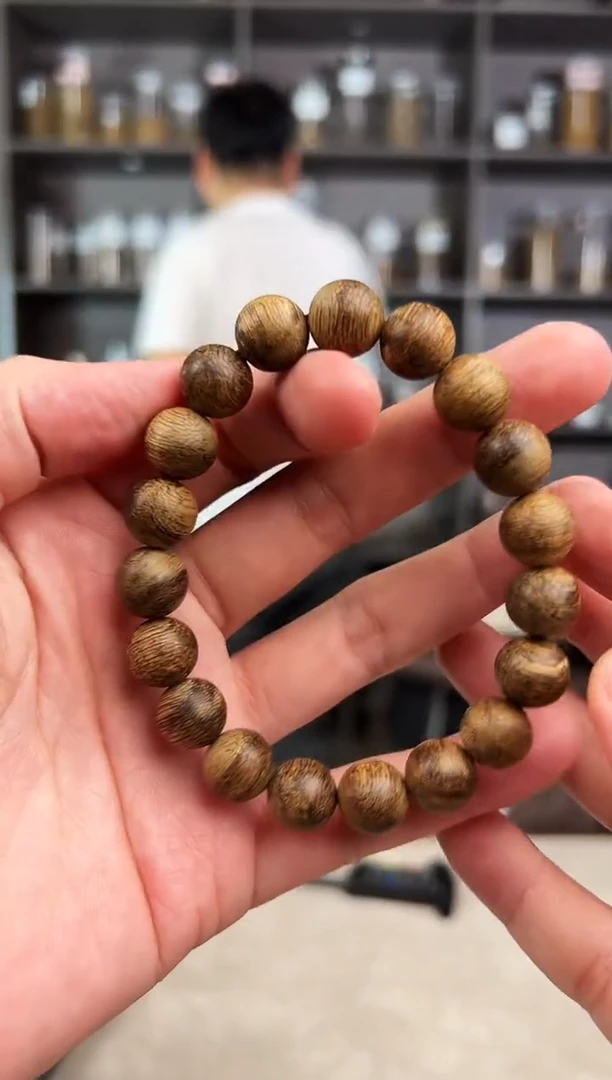 沉香手串15文莱树心油11mm/12克 多样性发其一