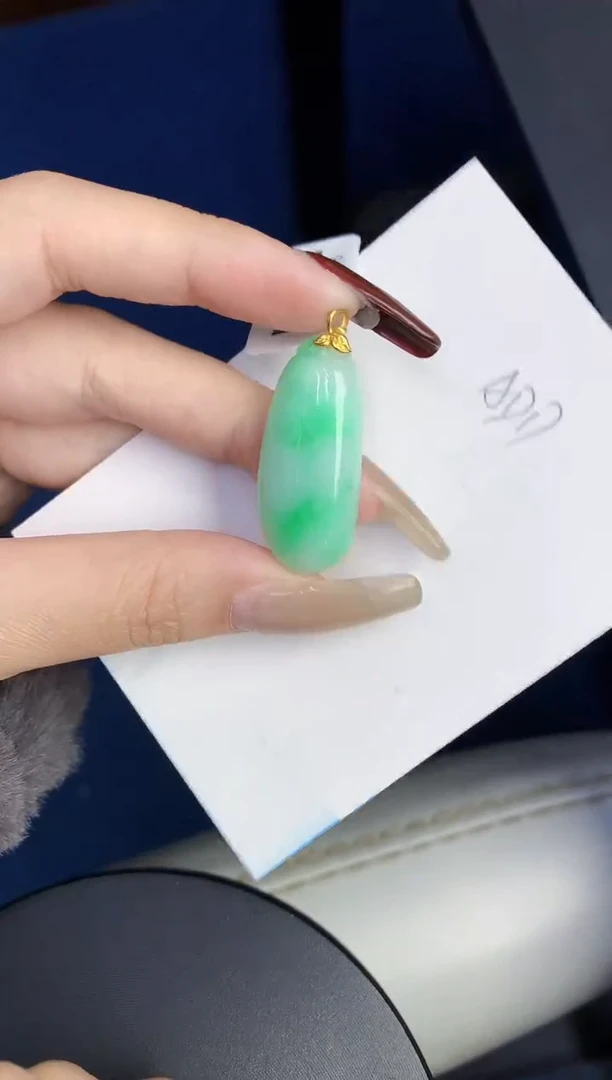 【闪购商品】翡翠颈饰18K金镶嵌00000000000