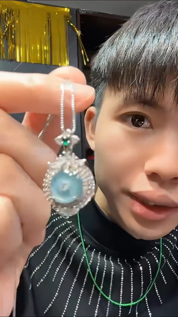 吊坠(不含链)未镶嵌翡翠多样性发其一不含链