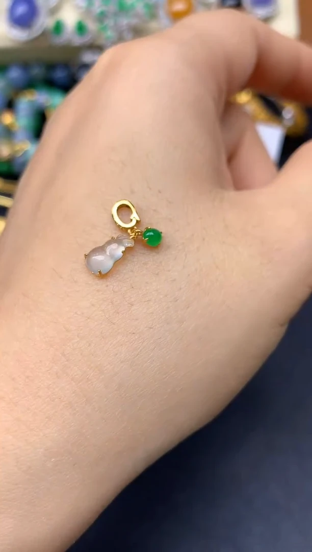 颈饰18K金镶嵌翡翠118-翡翠雪姐天天见