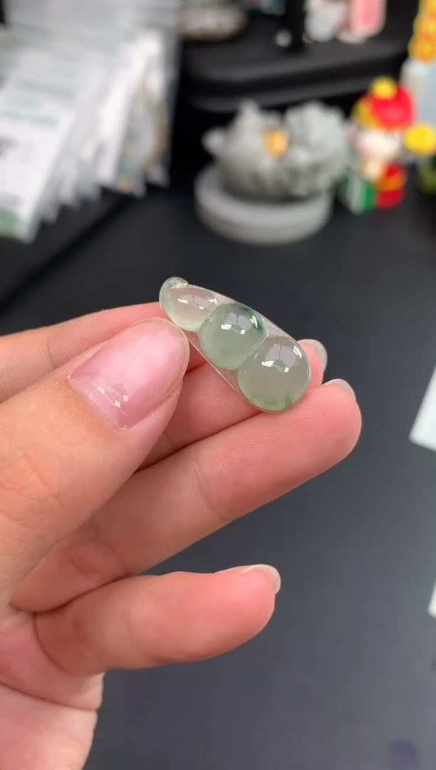 颈饰未镶嵌翡翠模式推广期48小时鉴赏期