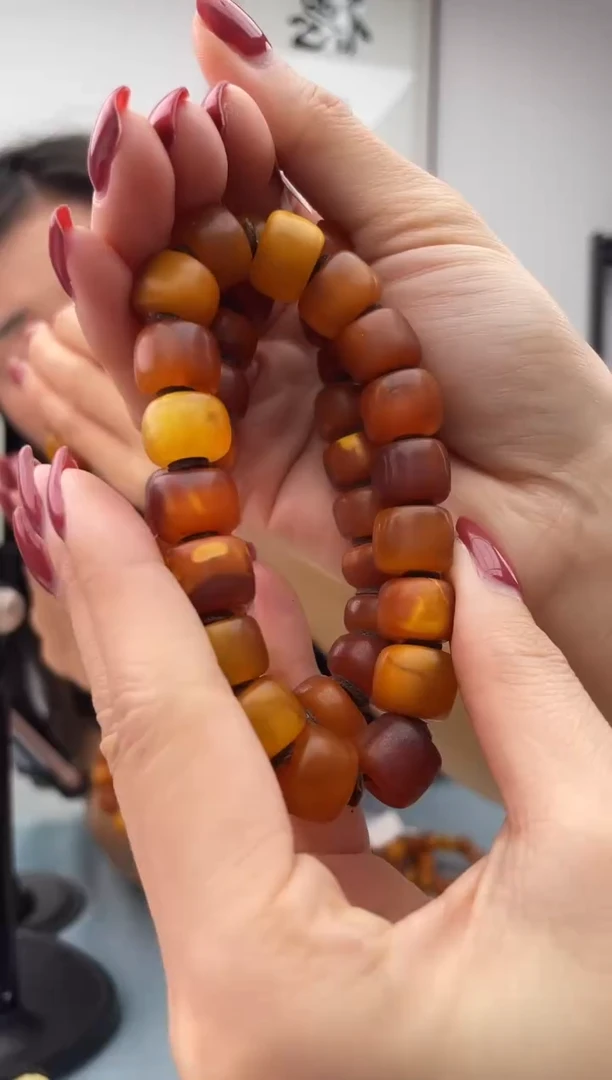 未镶嵌蜜蜡珠宝奇石假一罚十，022.12多样性发一件