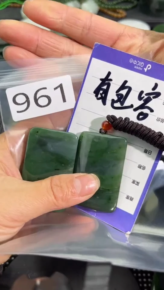 未镶嵌和田玉珠宝半成品牌子