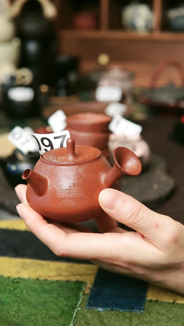 紫砂全手工朱泥系列-100毫升侧把茶壶