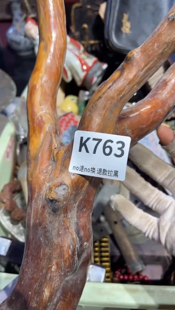 瓷片柳*儿表姐直播所见所得