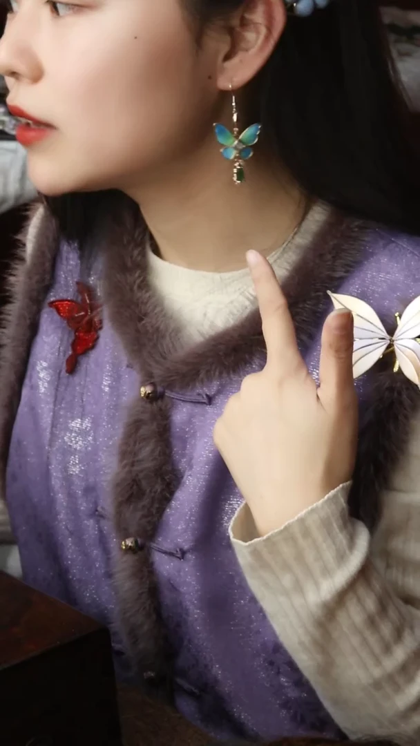 【闪购商品】刺绣纯手工非遗国风饰品一个