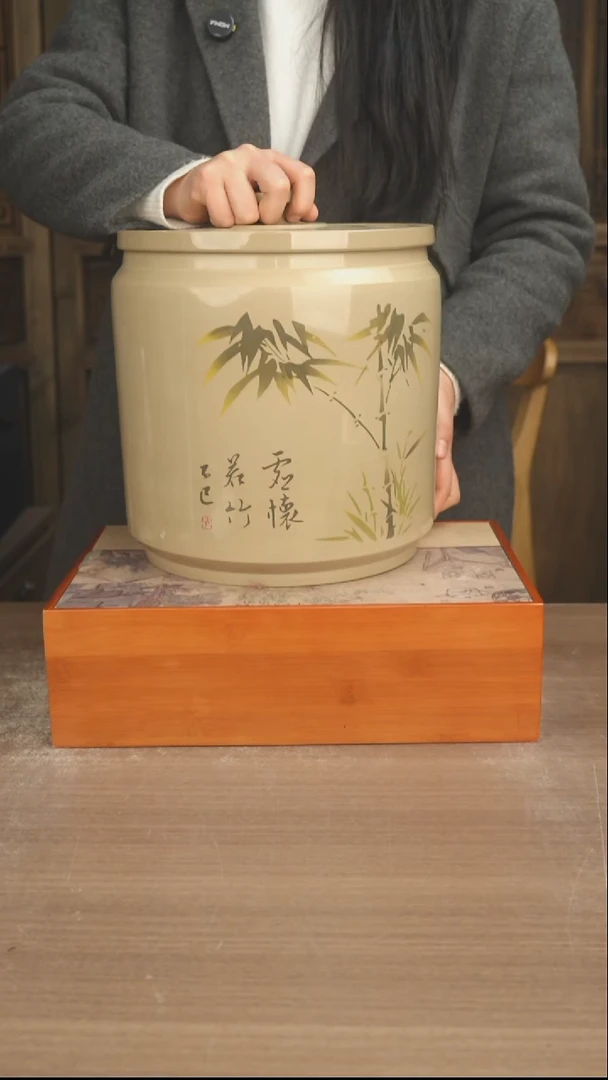 罐云南建水紫陶茶缸米缸